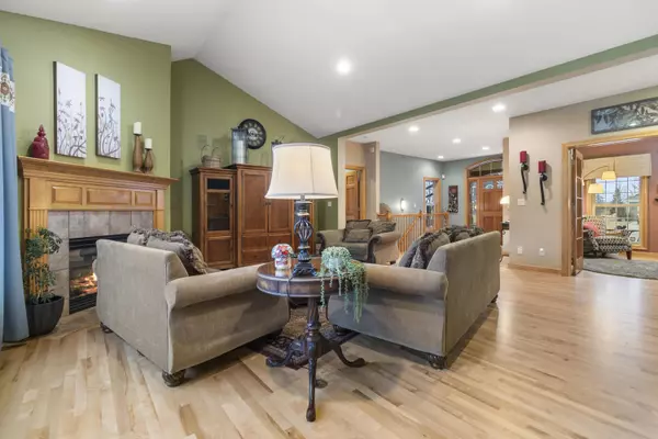 W132S8384 Eagles Way, Muskego, WI 53150