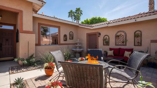 45260 Debbie DR, La Quinta, CA 92253