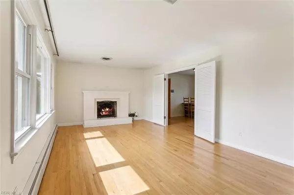 5100 Bellamy Manor DR, Virginia Beach, VA 23464