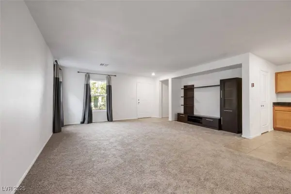 7083 Mackenzie Bay Avenue, Las Vegas, NV 89179