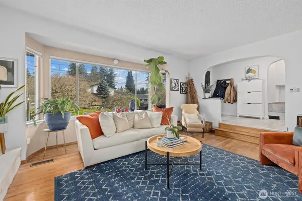 4416 69th Avenue Ct W, University Place, WA 98466