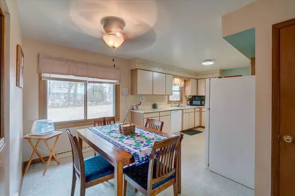 235 Sterling Drive, Oregon, WI 53575