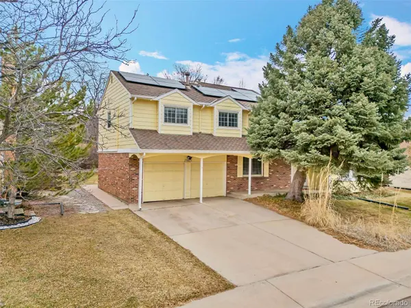 10627 W Chautauga MTN, Littleton, CO 80127