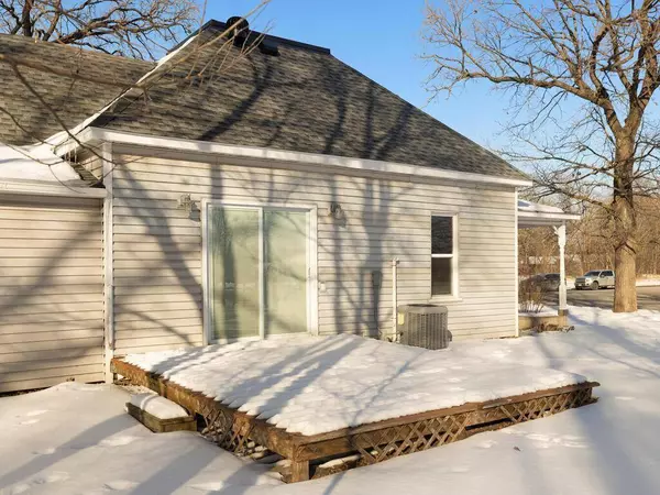 291 Eagle Lake RD N, Big Lake, MN 55309