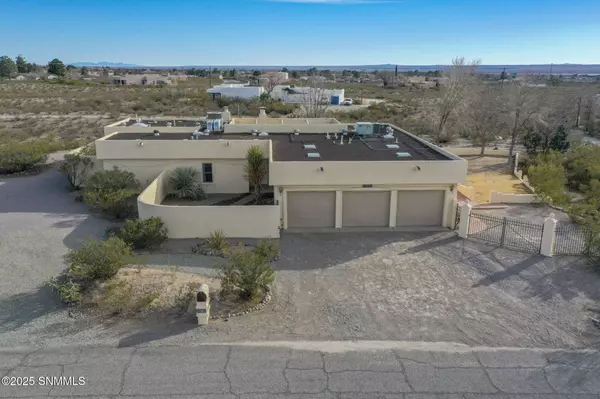 5086 Acacia RD, Las Cruces, NM 88011