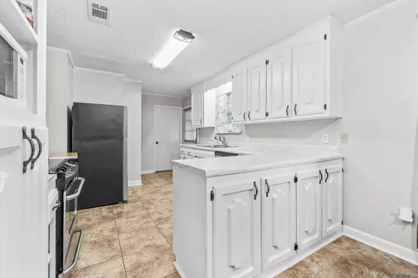 7719 Director Dr, Baton Rouge, LA 70817