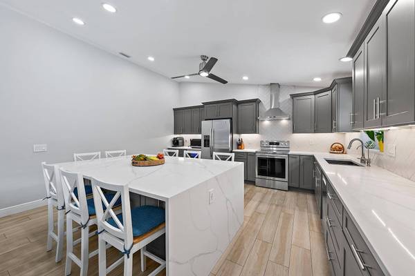 407 Philadelphia DR, Jupiter, FL 33458