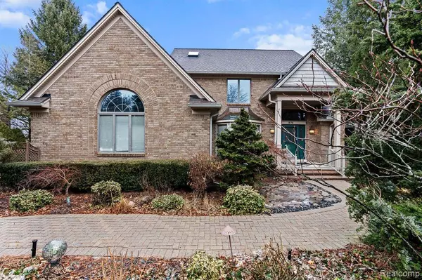 876 Andover Drive, Northville, MI 48167