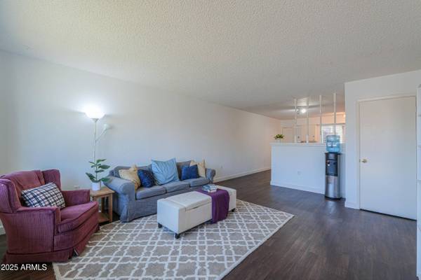 3324 W TANGERINE Lane, Phoenix, AZ 85051