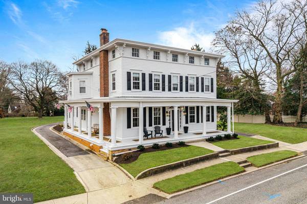 526 KINGS HWY, Moorestown, NJ 08057