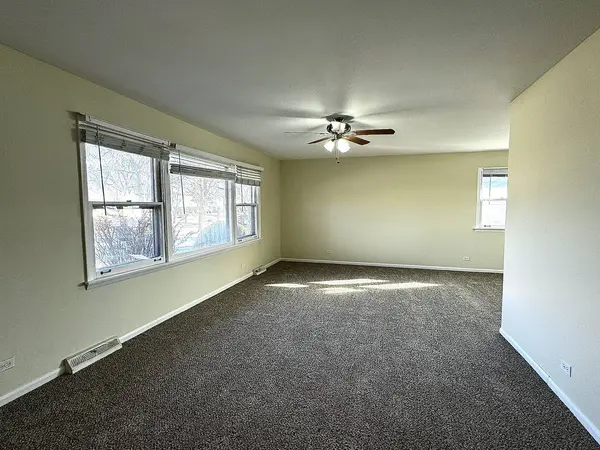 19904 Crescent Avenue, Lynwood, IL 60411