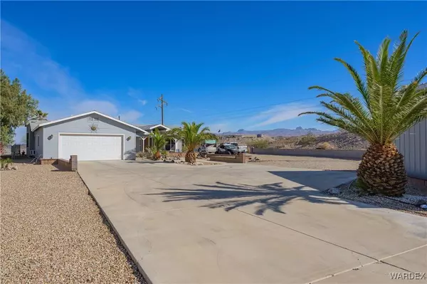 2494 Copper CT, Bullhead City, AZ 86442