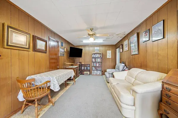 6438 Pinehurst DR, Houston, TX 77023