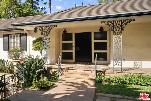 609 Mountain Dr, Beverly Hills, CA 90210