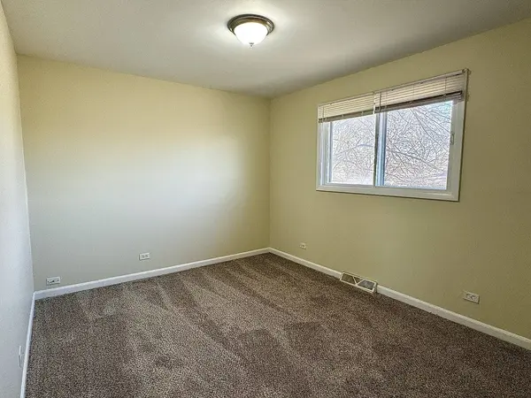 19904 Crescent Avenue, Lynwood, IL 60411