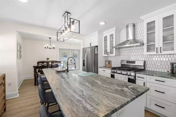 6603 N BRANCH AVE, Tampa, FL 33604