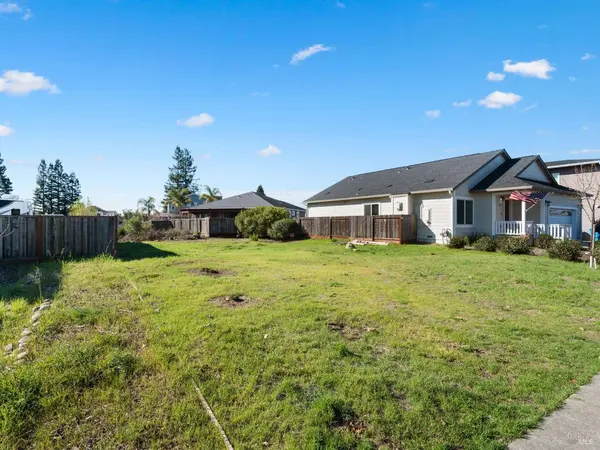 1920 Pine Meadow DR, Santa Rosa, CA 95403