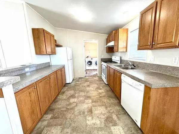 2575 S Willow AVE #156, Fresno, CA 93725