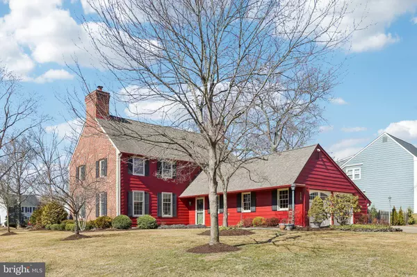 139 WESTON DR, Cherry Hill, NJ 08003