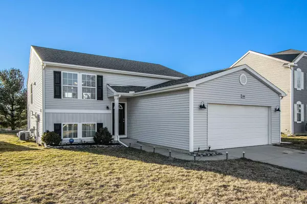 1620 Harper Grove Lane, Vicksburg, MI 49097