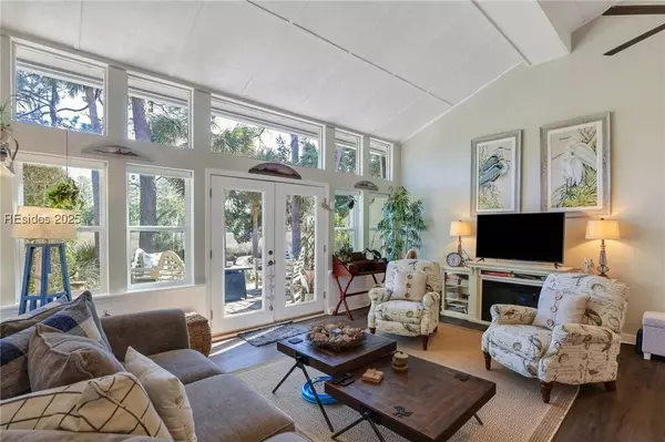 10 Devils Elbow LN #10, Hilton Head Island, SC 29926