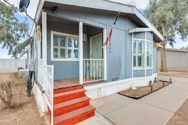 1669 N SUNCREST Avenue, Casa Grande, AZ 85122