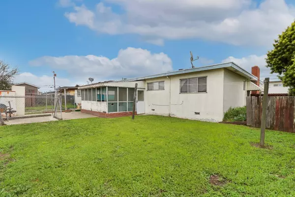 133 S 15th ST, Richmond, CA 94804