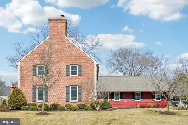 139 WESTON DR, Cherry Hill, NJ 08003