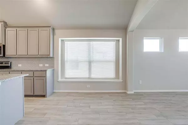 620 Long Iron Drive, Fort Worth, TX 76108