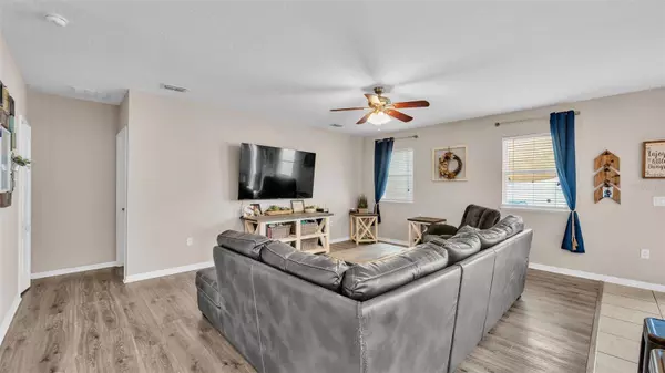 5798 DORNICH DR, Auburndale, FL 33823