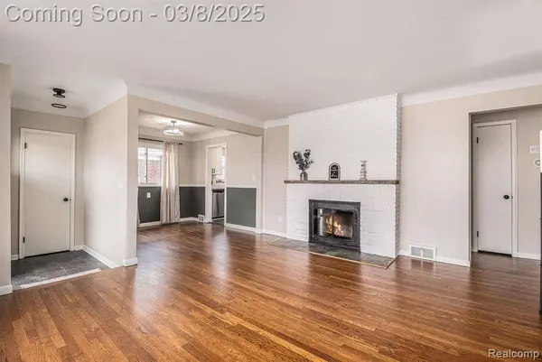 19918 MAUER Street, St. Clair Shores, MI 48080