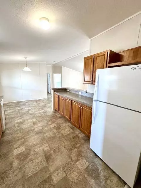 2575 S Willow AVE #156, Fresno, CA 93725