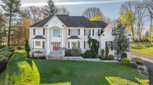 6 Baldwin Ct, Fairfield Twp., NJ 07004