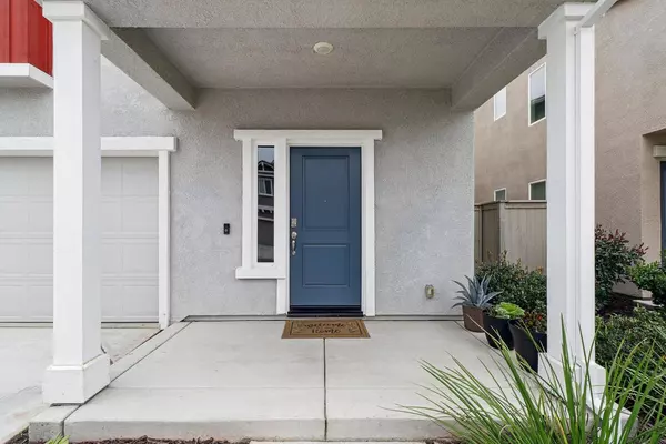 5249 Star Dance CIR, Roseville, CA 95747