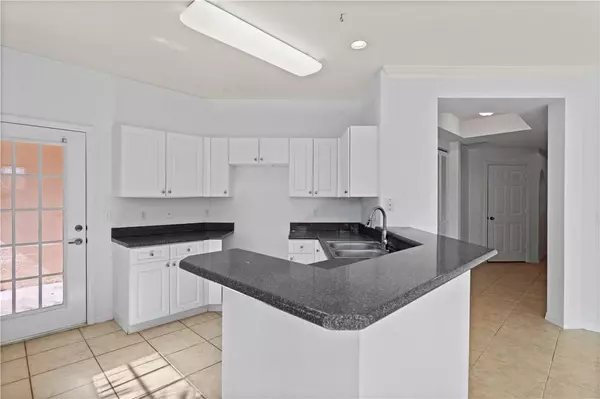 2258 57th CIR #2258, Vero Beach, FL 32966