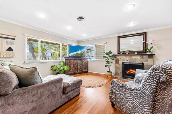 5091 Skylark DR, Huntington Beach, CA 92649