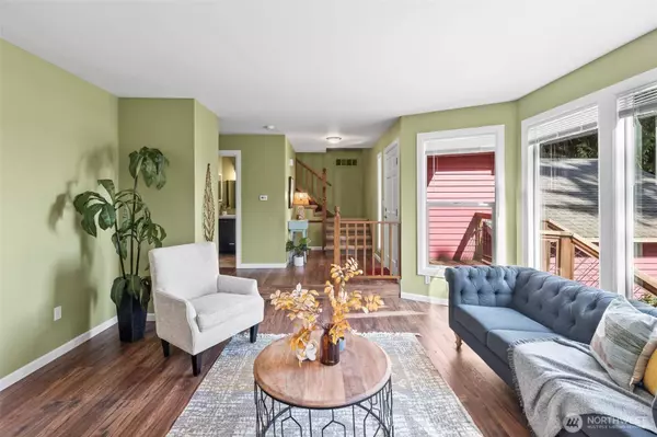 5055 NW Terrace View DR, Bremerton, WA 98312