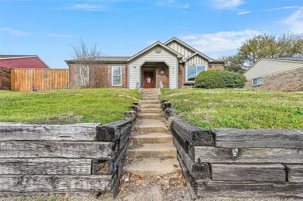 313 S Macarthur Boulevard, Coppell, TX 75019