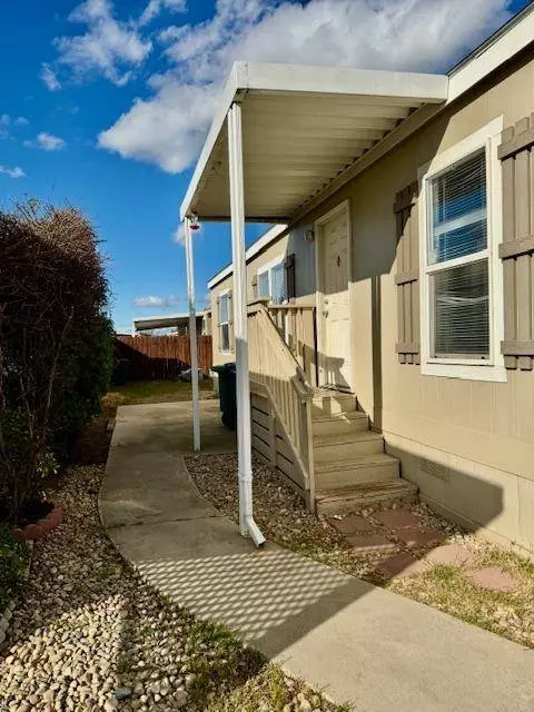 2575 S Willow AVE #156, Fresno, CA 93725