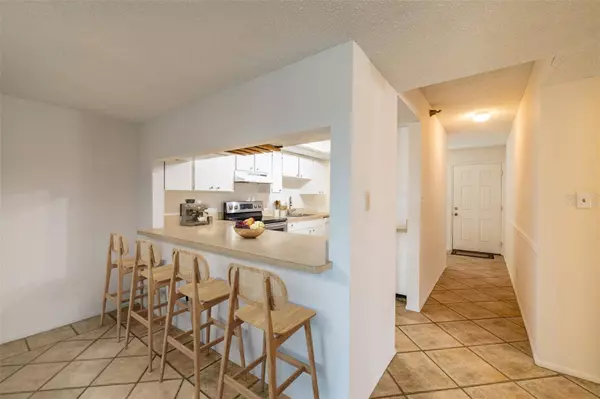 18325 GULF BLVD #405, Redington Shores, FL 33708