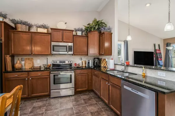 1620 Harper Grove Lane, Vicksburg, MI 49097