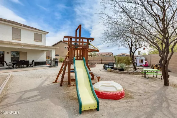 23693 W LA VISTA Circle, Buckeye, AZ 85396