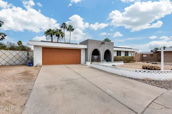 13845 N 41ST Avenue, Phoenix, AZ 85053