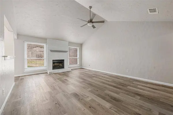 313 S Macarthur Boulevard, Coppell, TX 75019