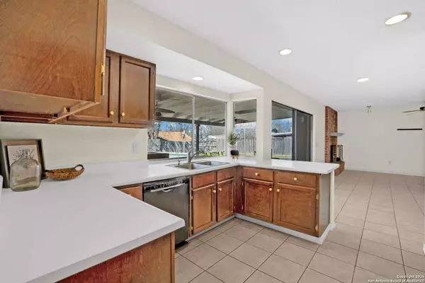 6219 FORT MADDIN ST, San Antonio, TX 78233-5344