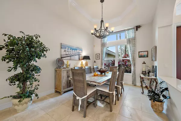 5900 Our Robbies RD, Jupiter, FL 33458