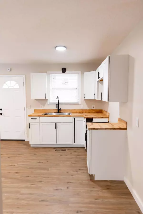 1018 Jarvis AVE, Chattanooga, TN 37411