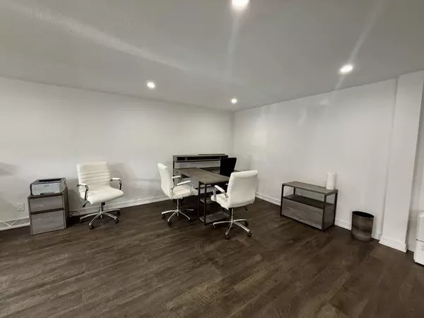 1208 Bridge St Unit 1212, Grafton, WI 53022