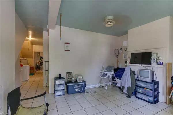 1521 Cary AVE, Norfolk, VA 23504