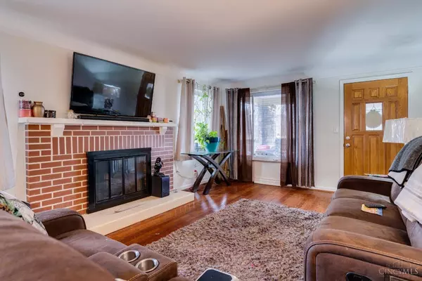 6713 Beechmont Ave, Cincinnati, OH 45230